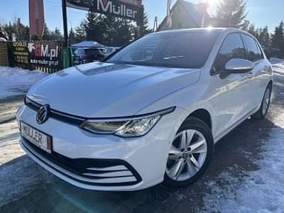 Biały Używany 2020 VW Golf VIII Hatchback | 64 999 zł (Dość drogi)