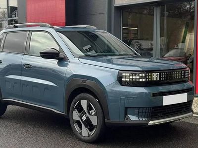 Nowe Fiat Grande Panda La Prima 83 kW (113 KM) 2025 Lakier metalizowany niebieski lago Hatchback