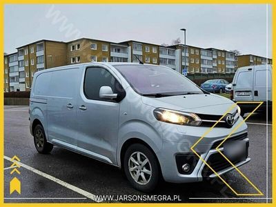 Srebrny Używany 2018 Toyota Proace Minivan | 54 000 zł