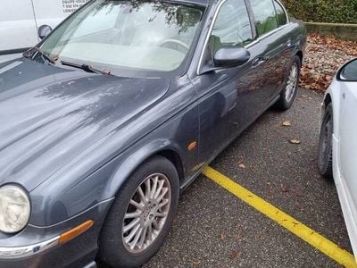 Używany Jaguar S-Type S 2002 Szary Sedan/Limuzyna