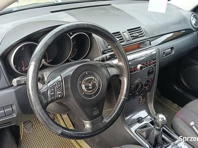 Używany Mazda 3 2004 Złoty Hatchback