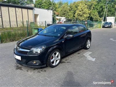 Opel Astra GTC