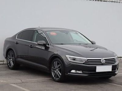 Używany VW Passat 150 KM (110 kW) 2019 Czarny Sedan/Limuzyna