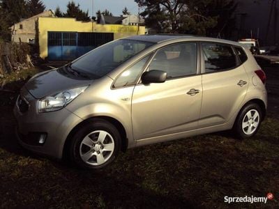 Używany Kia Venga 2013 Brązowy Hatchback