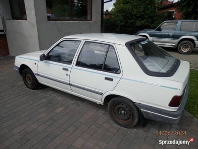 Używany 1987 Peugeot 309 Style Hatchback | 9200 zł