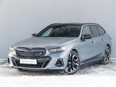 Używany BMW i5 Comfort Edition 442 kW (601 KM) 2024 Frozen pure grey bmw individual metalizowany Kombi