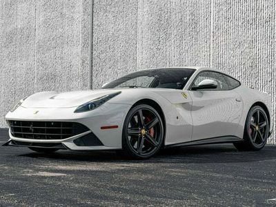 używany Ferrari F12 berlinetta