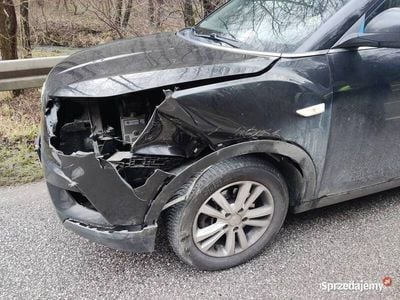 Używany Ssangyong (KGM) Tivoli 128 KM (94 kW) 2016 Czarny SUV