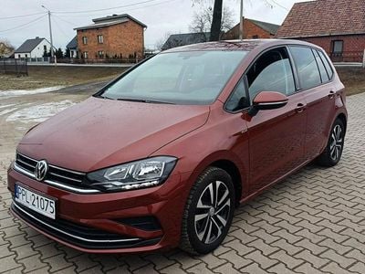 Używany VW Golf 115 KM (84 kW) 2020 Bordowy (metalik) Minivan