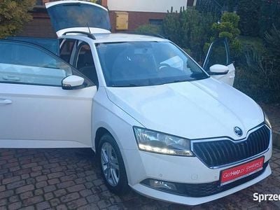 Biały Używany 2021 Skoda Fabia Kombi | 30 900 zł (Dobra cena)