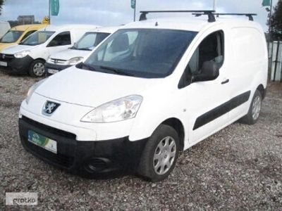 Biały Używany 2012 Peugeot Partner Minivan | 18 900 zł (Drogi)