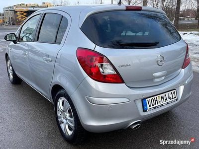 Używany Opel Corsa 2013 Srebrny Hatchback