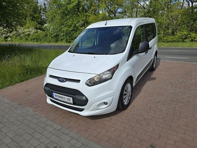Biały (metalik) Używany 2017 Ford Tourneo Connect Minivan | 32 900 zł
