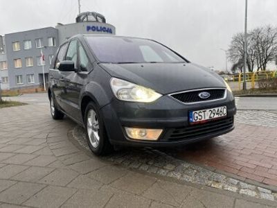 Szary Używany 2008 Ford Galaxy Minivan | 23 999 zł