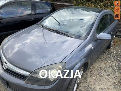 używany Opel Astra 1.9dm 120KM 2007r. 300 000km