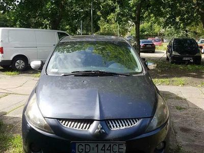 używany Mitsubishi Grandis 