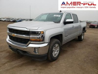 Srebrny Używany 2018 Chevrolet Silverado Pickup | 119 000 zł
