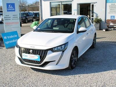 Używany Peugeot 208 100 KM (73 kW) 2021 Biały Hatchback