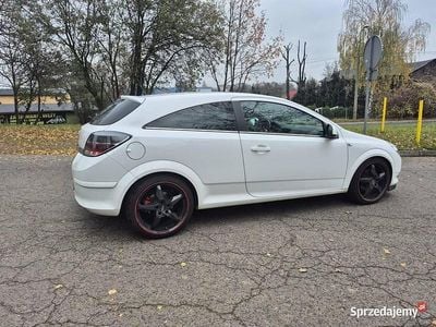 Używany Opel Astra Enjoy 2009 Biały Coupe