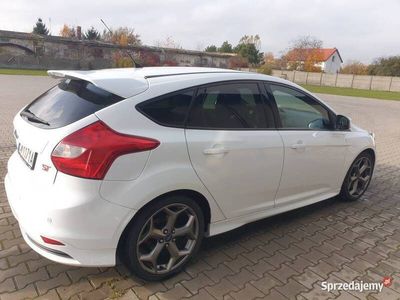 Używany 2014 Ford Focus ST | 39 900 zł (Uczciwa cena)