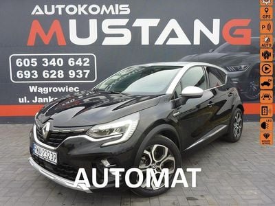 Czarny (metalik) Używany 2022 Renault Captur SUV | 69 900 zł