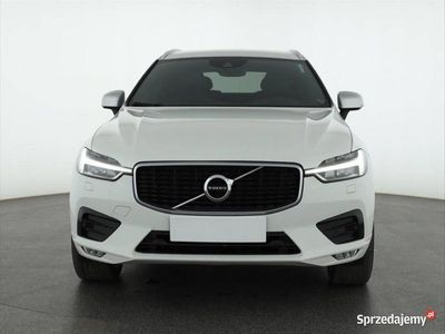Biały Używany 2017 Volvo XC60 SUV | 94 999 zł (Uczciwa cena)