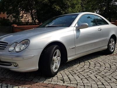 Srebrny Używany 2003 Mercedes CLK240 Coupe | 25 900 zł