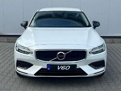 Biały Używany 2018 Volvo V60 Kombi | 101 900 zł