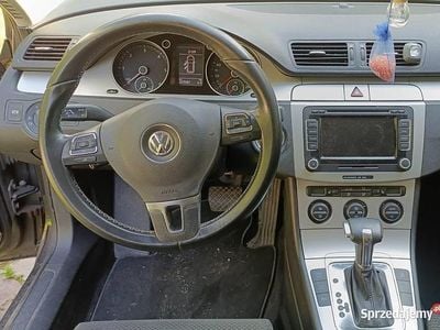 VW Passat