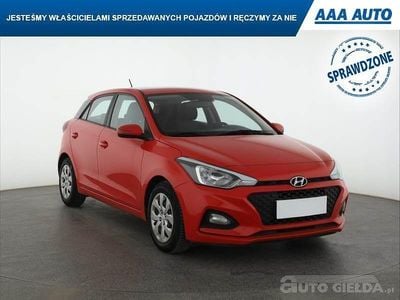 Używany Hyundai i20 2018 Czerwony