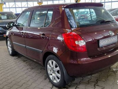 używany Skoda Fabia 1.2dm 105KM 2010r. 196 000km