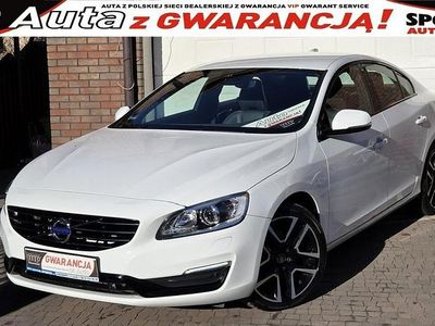 Biały Używany 2018 Volvo S60 Momentum Sedan/Limuzyna | 65 900 zł (Dość drogi)