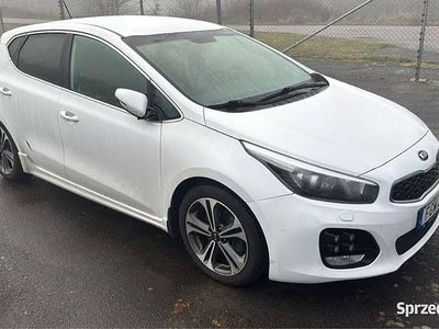 Biały Używany 2016 Kia Ceed GT-Line Hatchback | 35 900 zł (Uczciwa cena)
