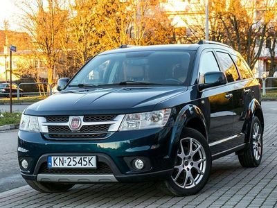 Granatowy Używany 2015 Fiat Freemont SUV | 45 500 zł (Uczciwa cena)