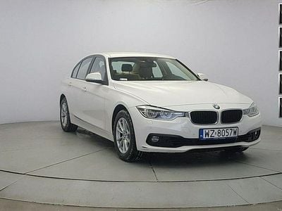 Używany BMW 320 Advantage 184 KM (135 kW) 2018 Biały Sedan/Limuzyna