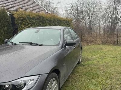 Szary Używany 2005 BMW 320 Sedan/Limuzyna | 5000 zł