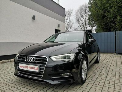 Czarny Używany 2013 Audi A3 Hatchback | 49 900 zł