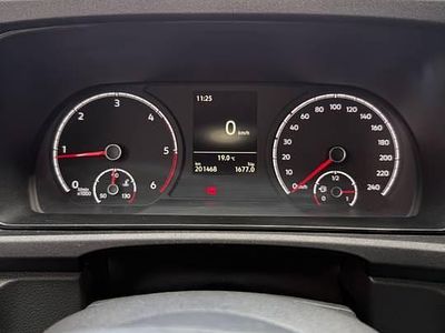 Biały Używany 2022 VW Caddy Minivan | 69 000 zł (Uczciwa cena)