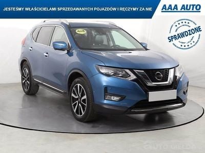 Używany Nissan X-Trail 177 KM (130 kW) 2017 Błękitny SUV