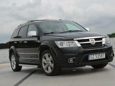 Czarny Używany 2013 Fiat Freemont SUV | 38 900 zł (Uczciwa cena)