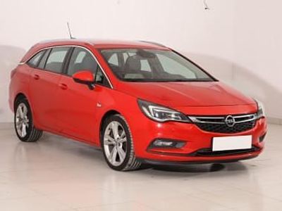 Używany Opel Astra 136 KM (100 kW) 2017 Czerwony Kombi