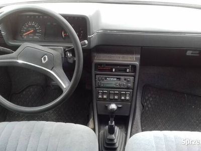 Używany Renault R18 1982 Sedan/Limuzyna