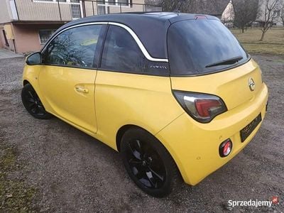 Opel Adam