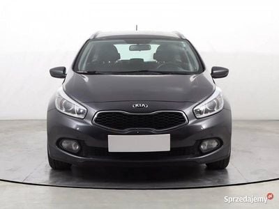 Szary Używany 2012 Kia Ceed Hatchback | 30 999 zł (Uczciwa cena)