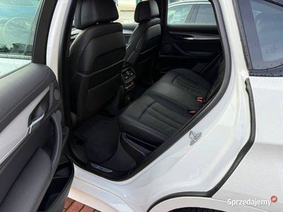 Biały Używany 2018 BMW X6 M50 SUV | 140 000 zł