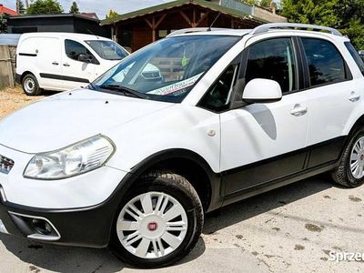 Biały Używany 2011 Fiat Sedici SUV | 17 999 zł