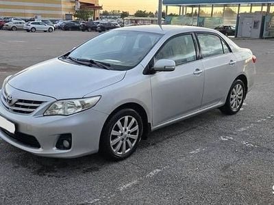 Używany Toyota Corolla Premium 2011 Sedan/Limuzyna