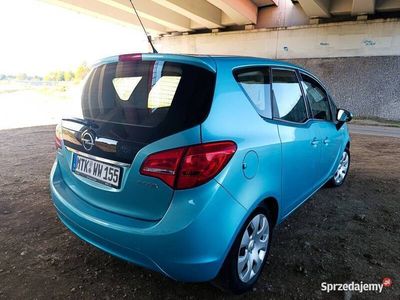 Używany Opel Meriva Edition 2011 Zielony Minivan