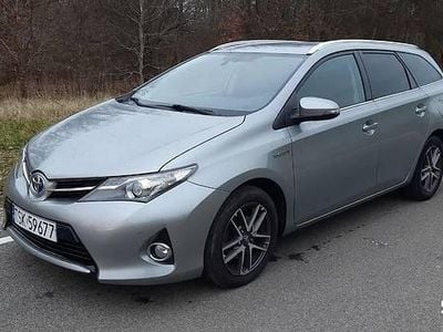 Toyota Auris Hybrid