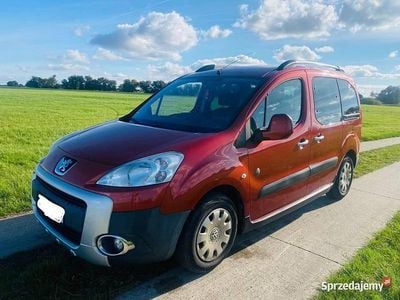 używany Peugeot Partner Tepee 1.6 hdi OUTDOOR